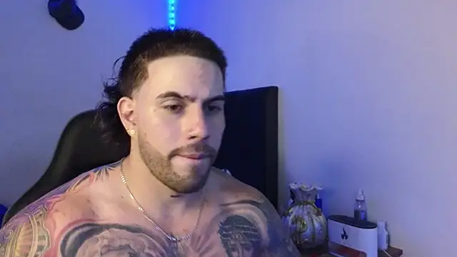 Ades Lowe online show from 04.17.26