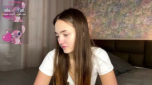 LoraDavi online show from 03.10.26