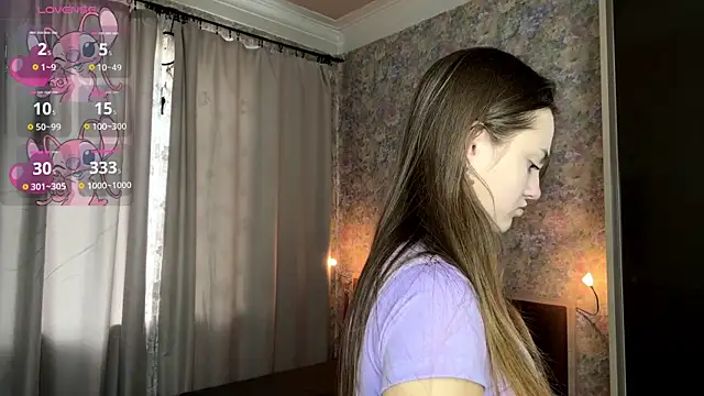 LoraDavi online show from 04.19.26