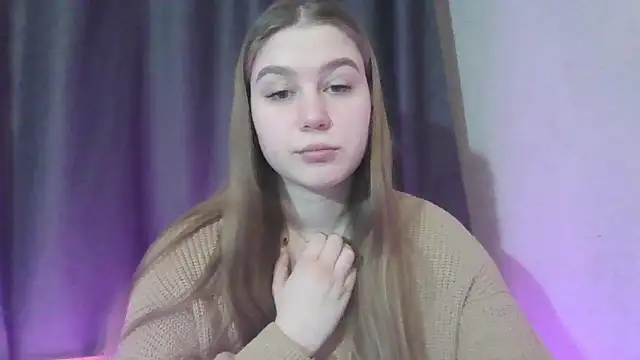 yourhoney Lola  online show from 12.15.25