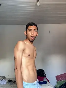 Snapshot of Oqui chatting on 10.06.25 Oqui online show from 10.06.25