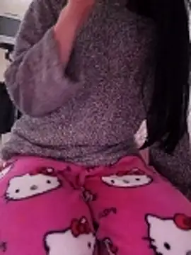 Hottiesophie online show from 03.17.26