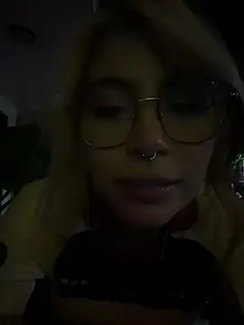 YunoRose  online show from 06.18.26