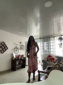 Bustykeyla online show from 12.20.25