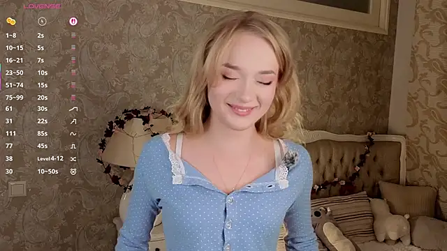 Emma Frosty online show from 04.12.26