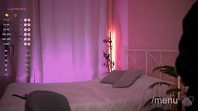 bryk elise online show from 10.25.25