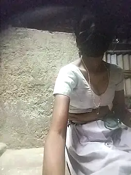 Tamilauntyhot online show from 11.21.25