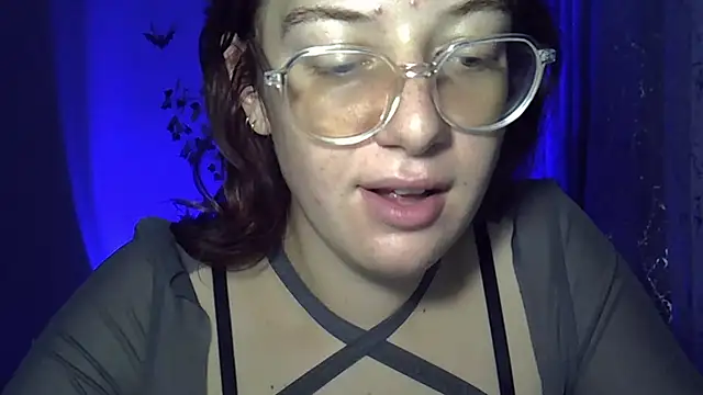 Lily Ember online show from 10.25.25