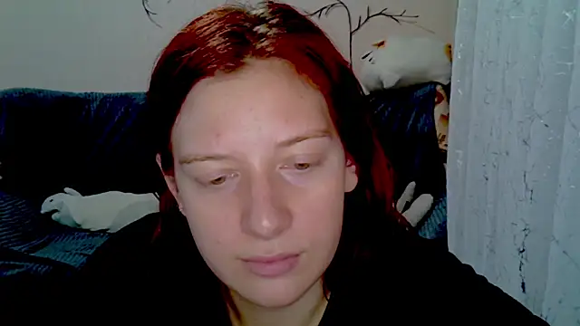 Lily Ember online show from 02.05.26