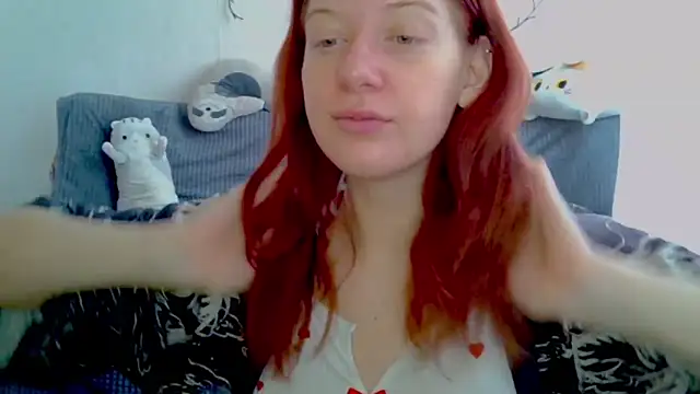 Lily Ember online show from 02.18.26