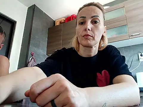 Aly-john1985 online show from 09.09.25