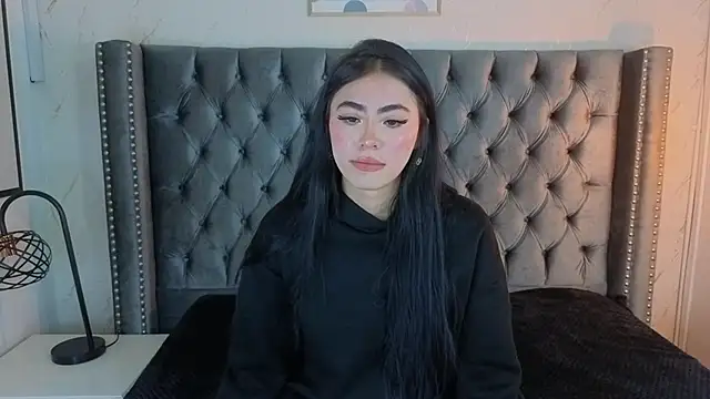 Anya Belth online show from 04.17.26