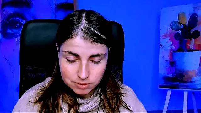 MartaEdams online show from 11.12.25