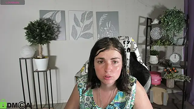 MartaEdams online show from 07.04.26