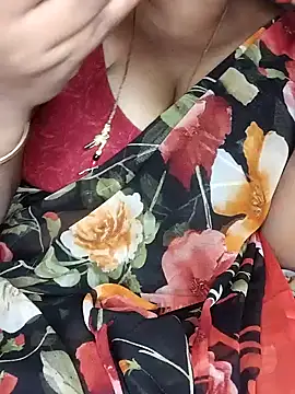 Snapshot of Mia-Telugu chatting on 12.14.25 Mia-Telugu online show from 12.14.25