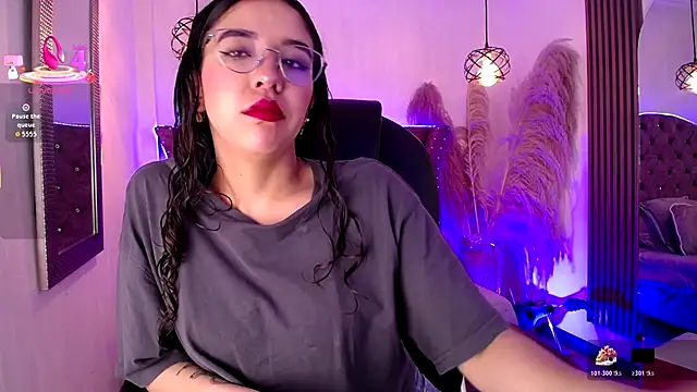 Amara Davis online show from 12.01.25