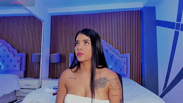 SelenaStonne online show from 09.17.25