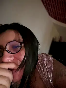 victoria amatista  online show from 09.26.25