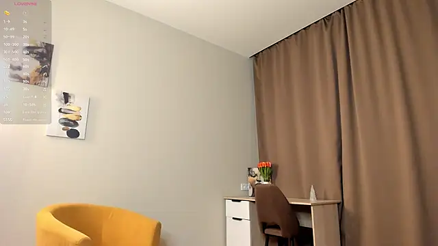 TaiteFairfield online show from 11.28.25