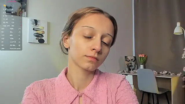 TaiteFairfield online show from 02.20.26