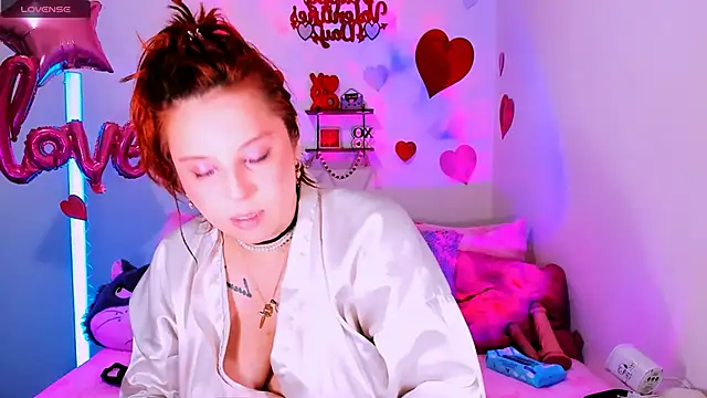 Snapshot of Rosie_Good_girl chatting on 02.01.26 Rosie Good girl online show from 02.01.26