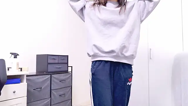 Snapshot of MAIMAI-club chatting on 02.08.26 MAIMAI-club online show from 02.08.26