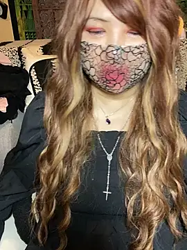 Snapshot of xoxLILxMELOxox chatting on 10.25.25 xoxLILxMELOxox online show from 10.25.25