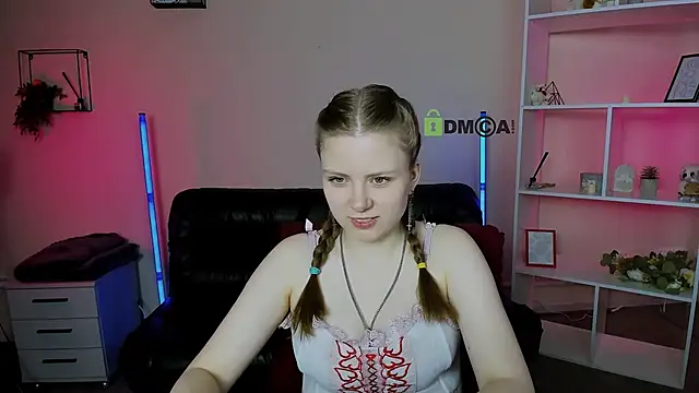 foxy tease  online show from 11.16.25