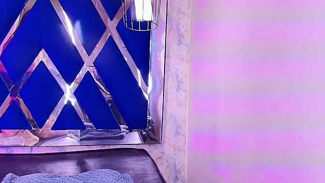 Soleil 66 online show from 12.03.25