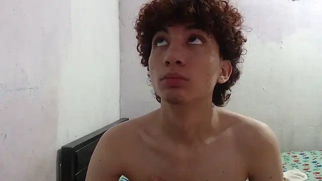 Darkknightx01 online show from 04.18.26