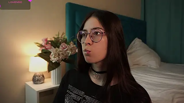 ywixos online show from 02.15.26