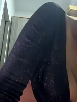 Snapshot of Mia_sweet80 chatting on 09.21.25 Mia sweet80 online show from 09.21.25