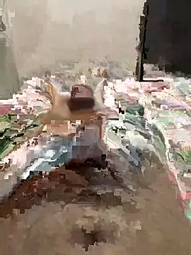 Snapshot of aka_big chatting on 09.19.25 aka big online show from 09.19.25