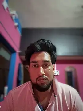 Snapshot of aka_big chatting on 10.10.25 aka big online show from 10.10.25