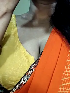 Snapshot of Hotty_Sonali chatting on 09.17.25 Hotty Sonali online show from 09.17.25