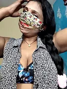 Snapshot of Hotty_Sonali chatting on 09.21.25 Hotty Sonali online show from 09.21.25