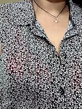 Snapshot of Hotty_Sonali chatting on 09.23.25 Hotty Sonali online show from 09.23.25