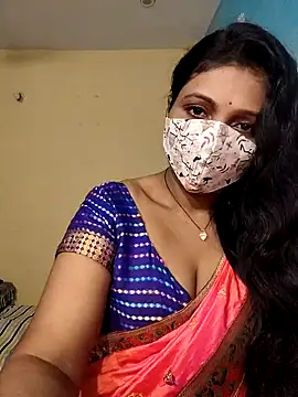 Snapshot of Hotty_Sonali chatting on 10.03.25 Hotty Sonali online show from 10.03.25
