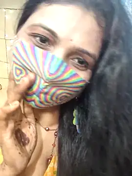 Snapshot of Hotty_Sonali chatting on 10.20.25 Hotty Sonali online show from 10.20.25