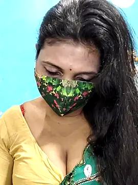 Snapshot of Hotty_Sonali chatting on 11.04.25 Hotty Sonali online show from 11.04.25