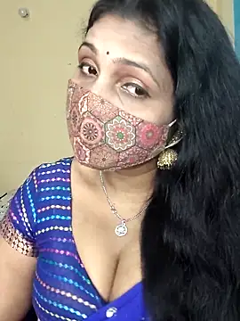 Snapshot of Hotty_Sonali chatting on 11.28.25 Hotty Sonali online show from 11.28.25