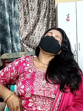 Snapshot of Hotty_Sonali chatting on 04.26.26 Hotty Sonali online show from 04.26.26