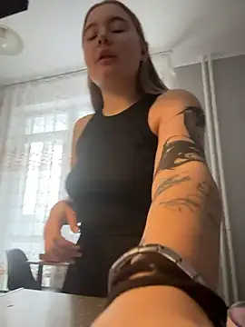 StephanieMur online show from 01.10.26