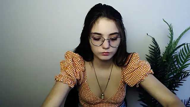 Sun Shine   online show from 11.29.25