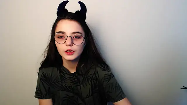 Sun Shine   online show from 12.03.25