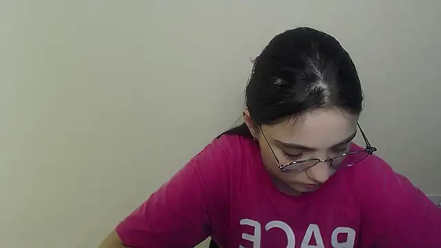 Snapshot of Sun_Shine__ chatting on 06.27.26 Sun Shine online show from 06.27.26