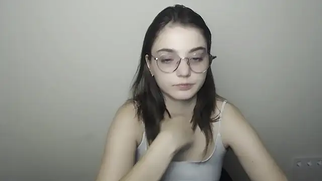 Snapshot of Sun_Shine__ chatting on 07.20.26 Sun Shine online show from 07.20.26