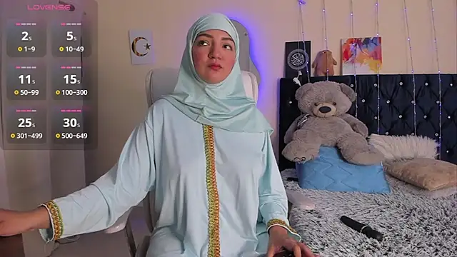 Dana-Alabi online show from 10.16.25