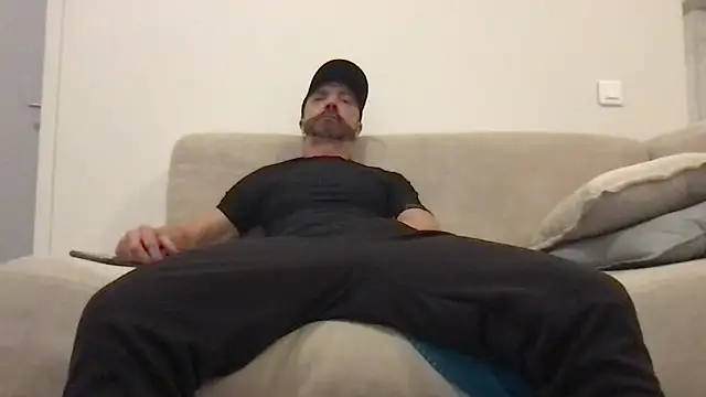 Snapshot of Zaak91190 chatting on 11.29.25 Zaak91190 online show from 11.29.25