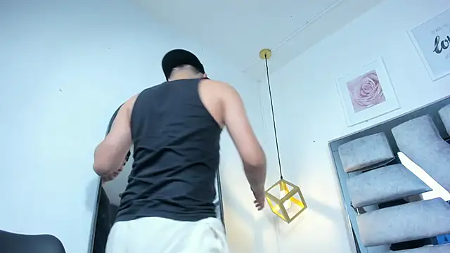 lianfox  online show from 02.02.26